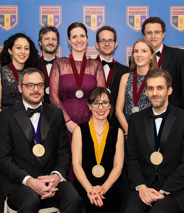 A group of Blavatnik Award winners pose together for a photo.